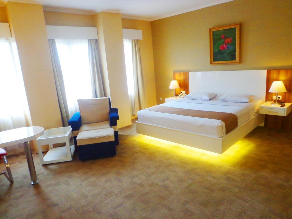 Sapadia Hotel Siantar Pematang Siantar Exterior foto